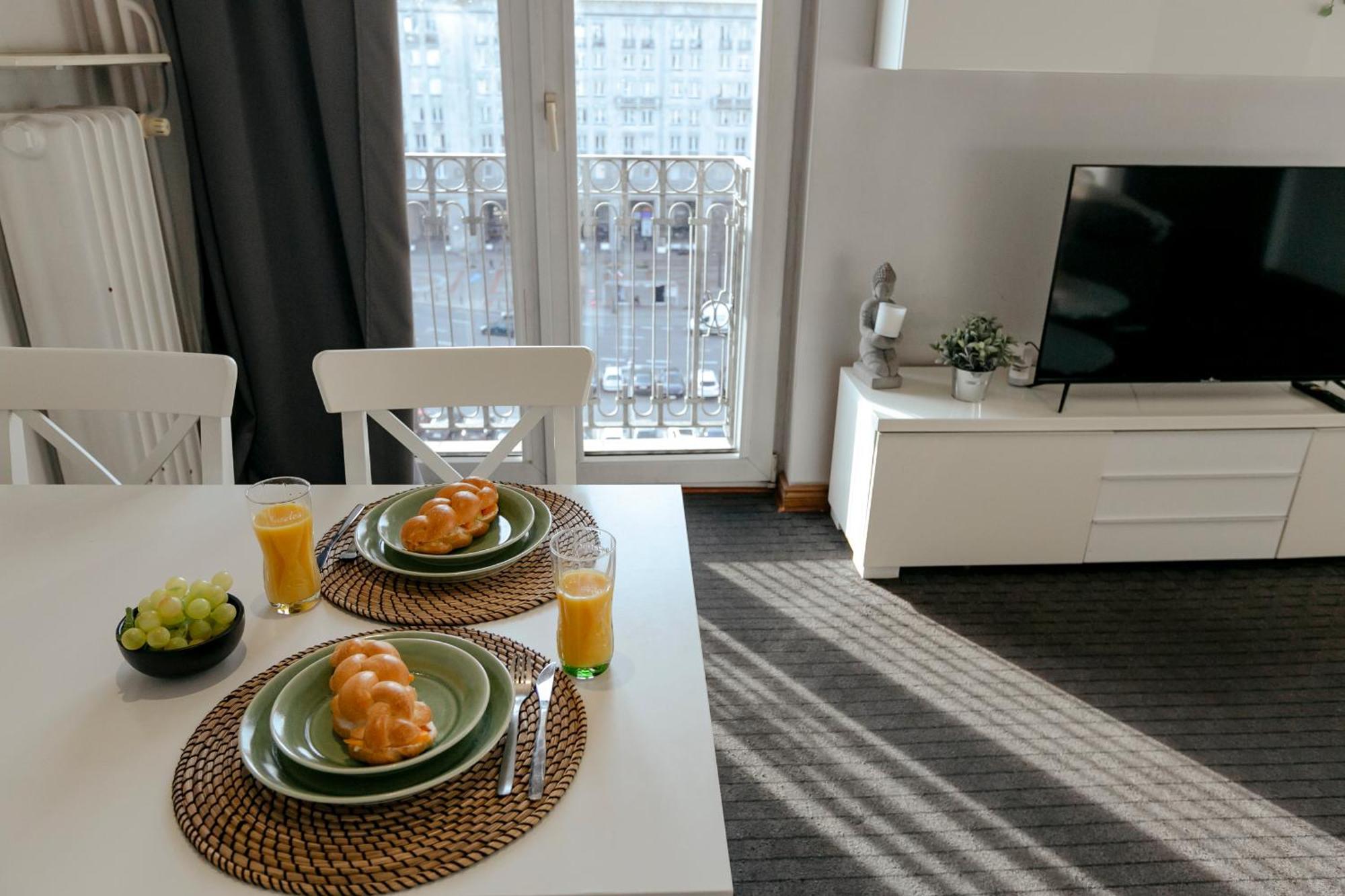 Plac Konstytucji 6 Orange - Apartament Dla 4 Osob - Bezplatny Parking - Free Parking - Piekny Widok Na Panorame Warszawy Warschau Exterior foto